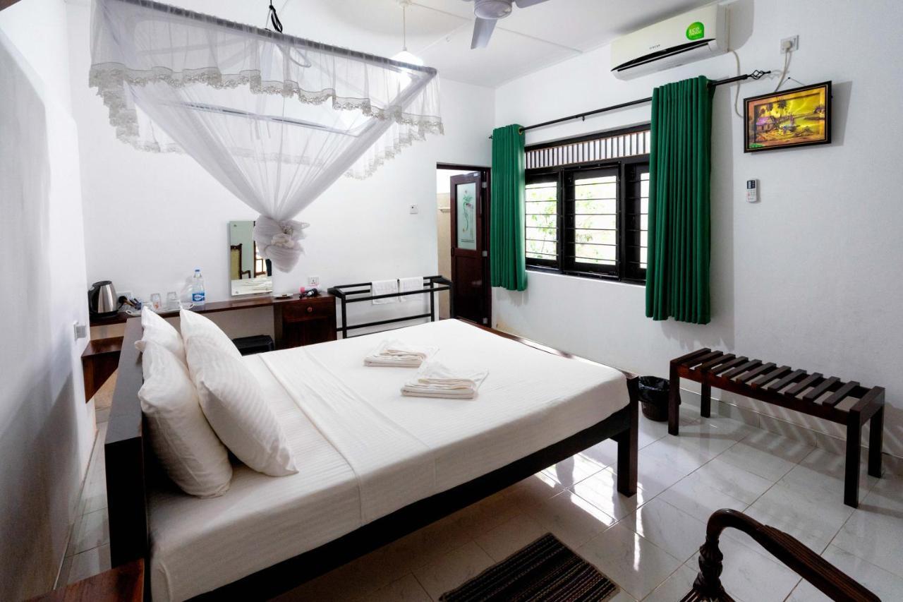 Water Front Home Stay And Resort Anuradhapura Εξωτερικό φωτογραφία
